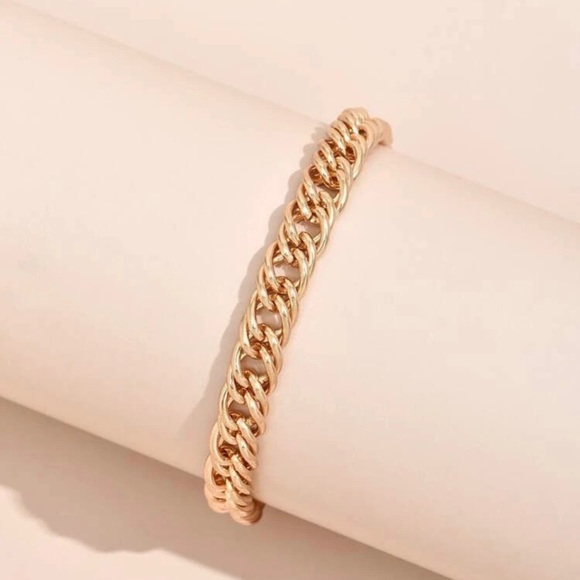 Minimalist Chain Bracelet - Picture 3 of 4